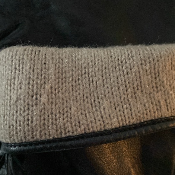 100% leather black gloves with fringes! Size 7 - Picture 14 of 15